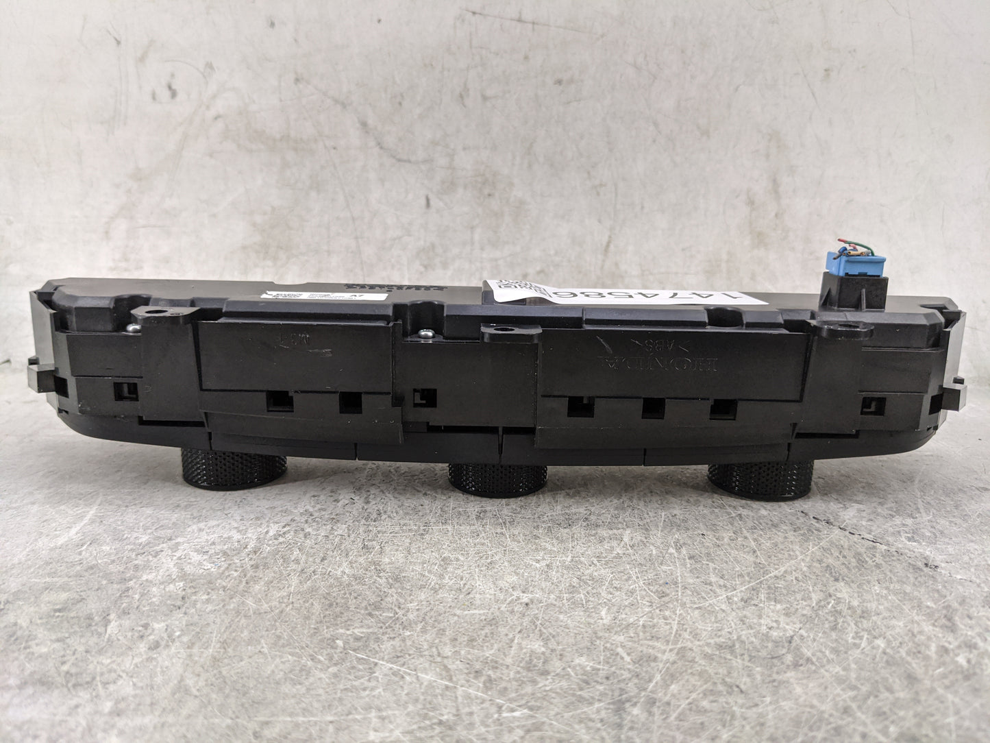 2025 Honda Accord Climate Control Module Temperature AC/Heater Replacement P/N:7961030AA710M1 Fits OEM Used Auto Parts - Oem