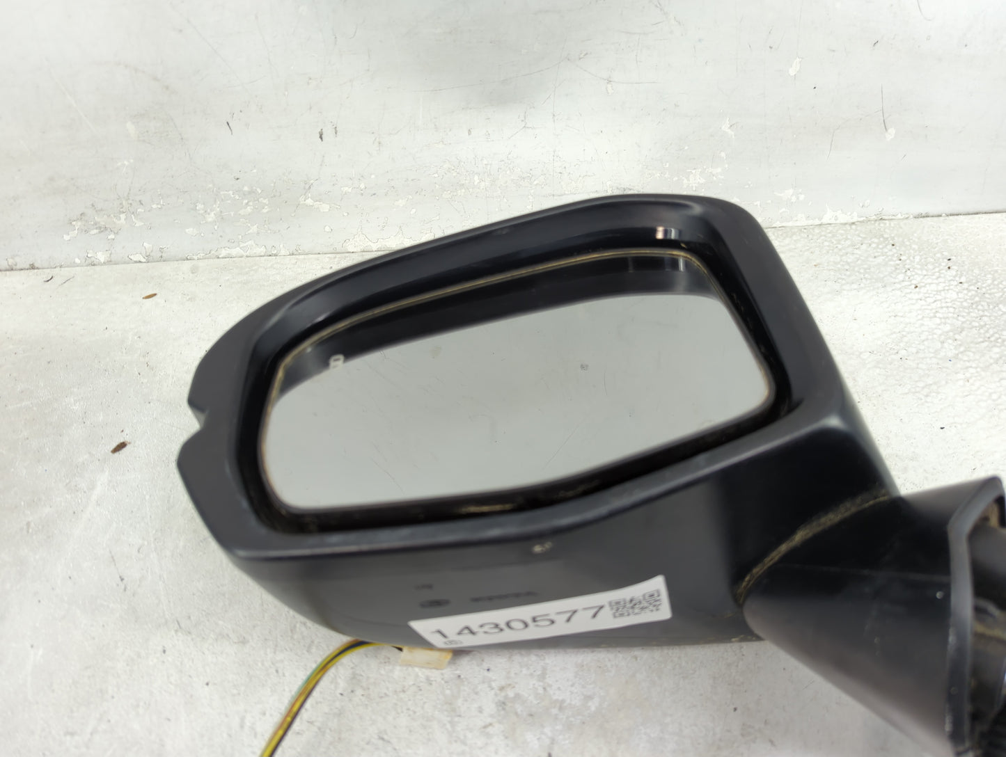 2025 Honda Hr-V Driver Side View Mirror - Left Door Mirror OEM Used - Oemusedautoparts1.com