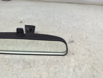 2021-2022 Hyundai Elantra Interior Rear View Mirror Replacement OEM P/N:E13 049896 Fits Fits 2020 2021 2022 2023 OEM Used Auto Parts