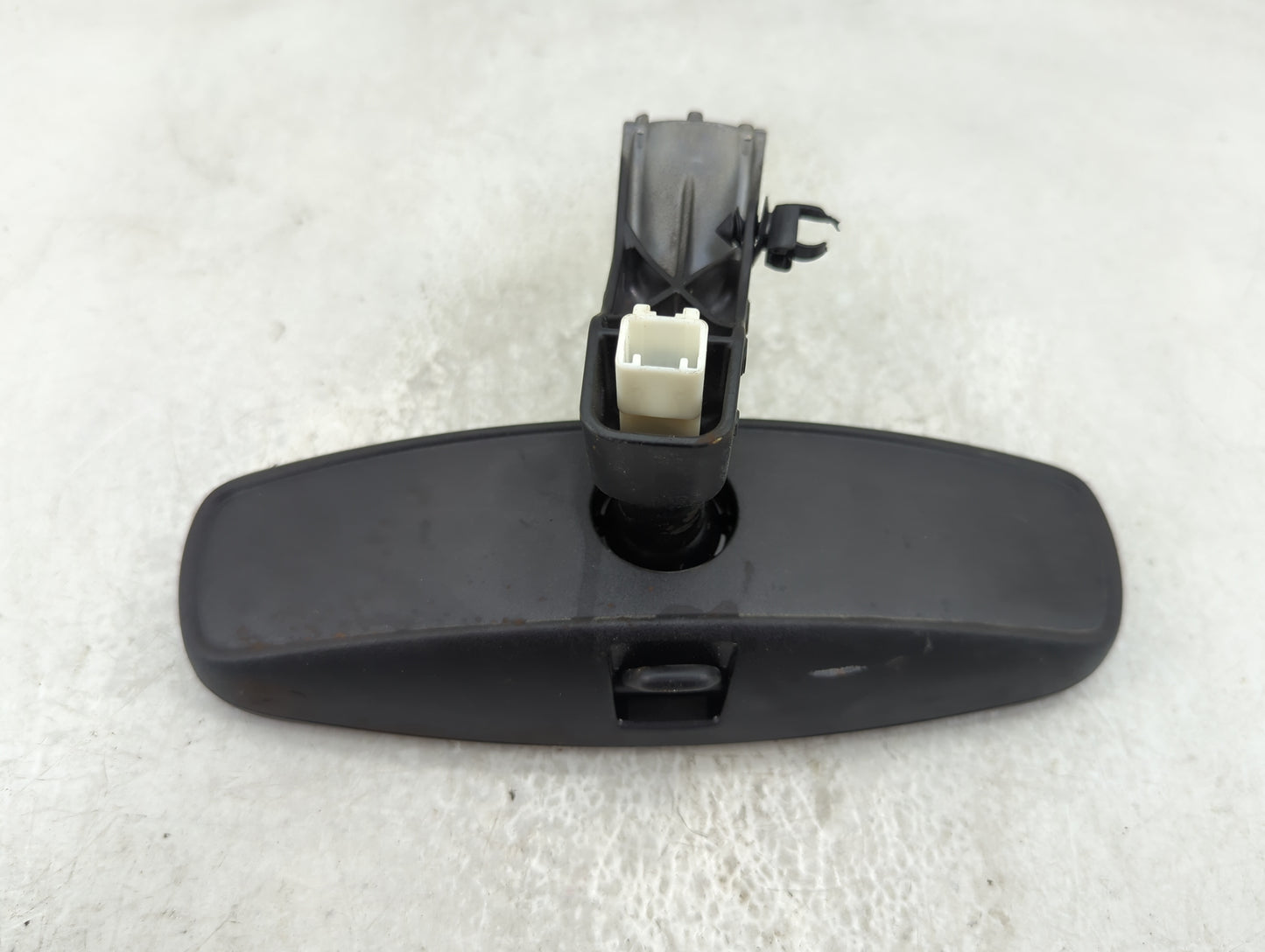 2025 Jeep Cherokee Interior Rear View Mirror Replacement OEM P/N:E11048418 Fits OEM Used Auto Parts - Oemusedautoparts1.com