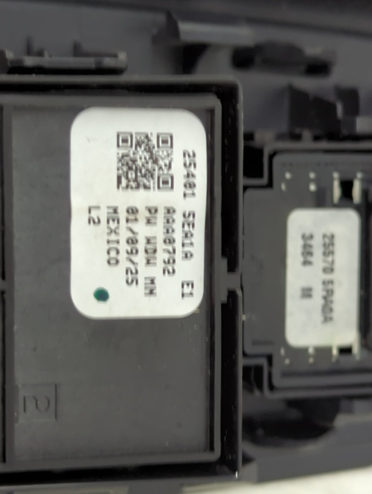 2020-2022 Nissan Versa Master Power Window Switch Replacement Driver Side Left P/N:25401 5EA1A AA00792 Fits Fits 2020 2021 2