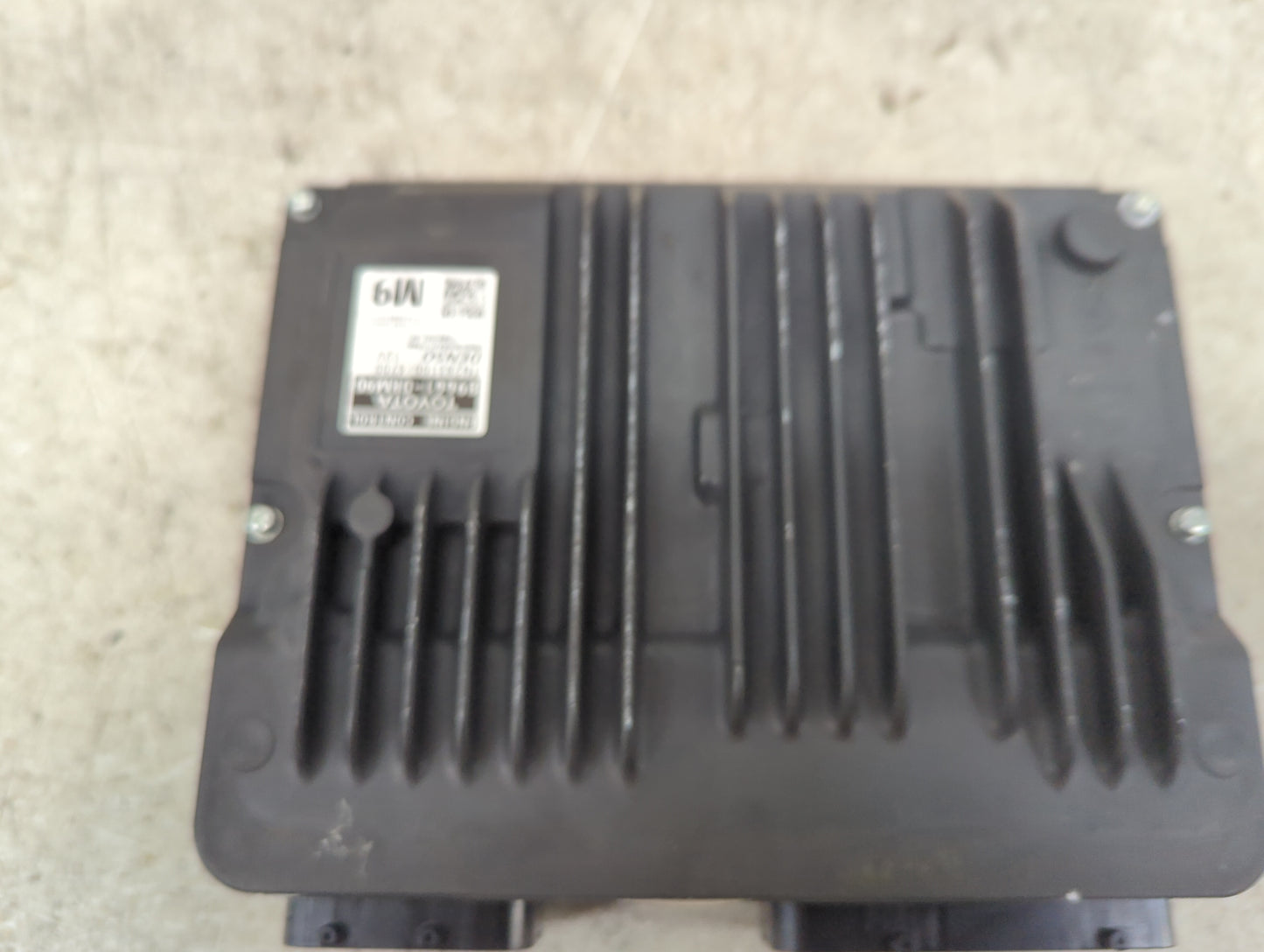 2025 Toyota Rav4 PCM Engine Control Computer ECU ECM PCU OEM P/N:89661-0RM90 TN2831100-4700 Fits OEM Used Auto Parts - Oemus