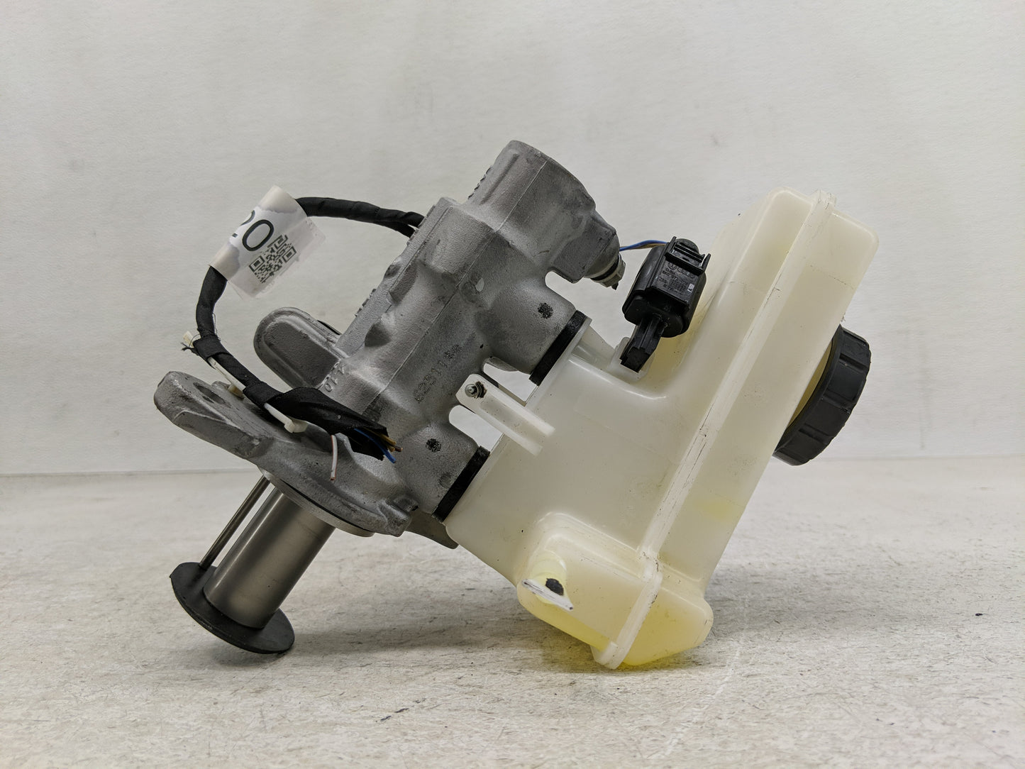 2019-2021 Volkswagen Jetta Brake Master Cylinder 1276205 - Oemusedautoparts1.com