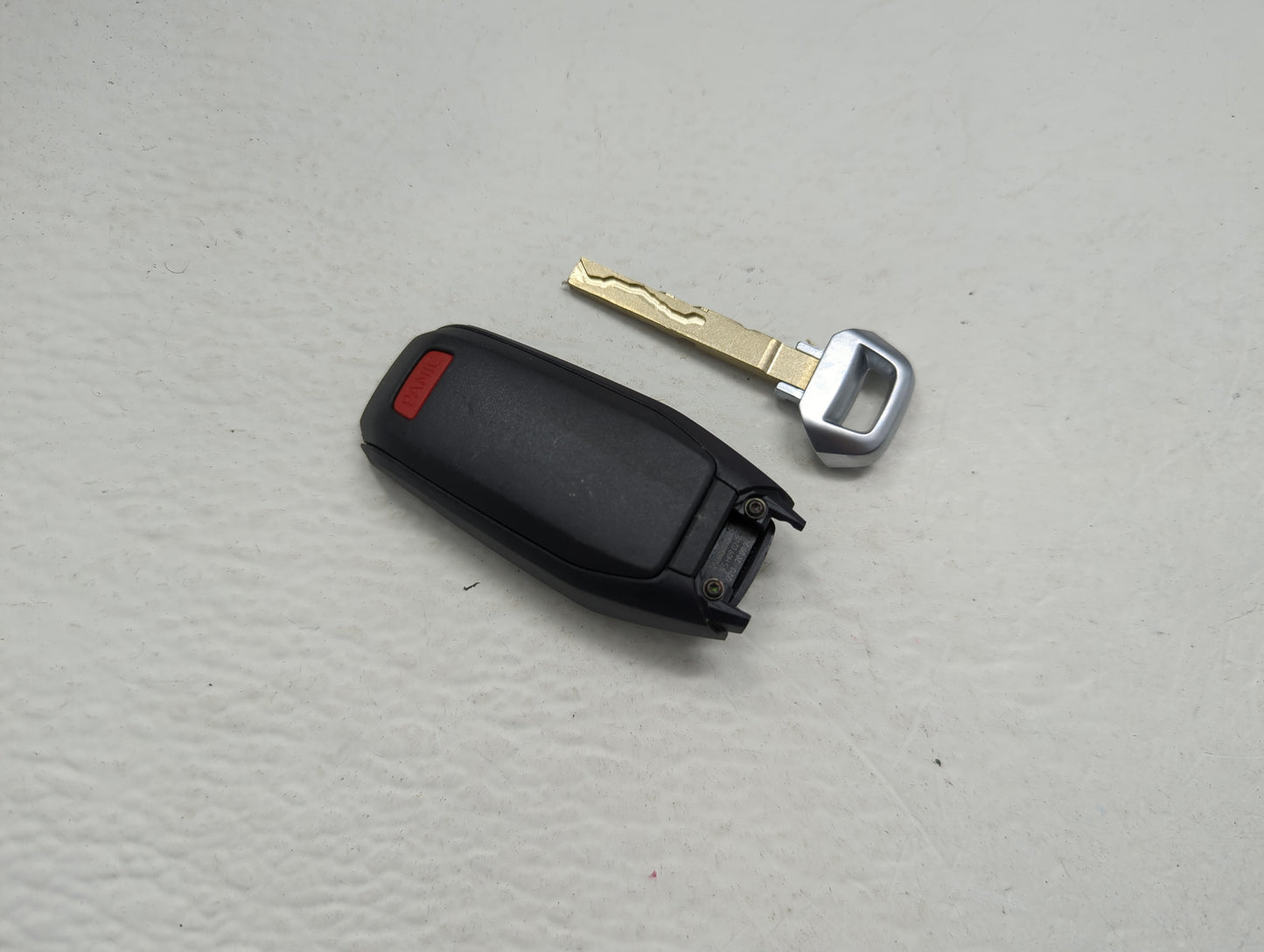 Audi Q5 Keyless Entry Remote Fob KR5 I22U | KR5I22U 85H.959.754.G 4 buttons - Oemusedautoparts1.com