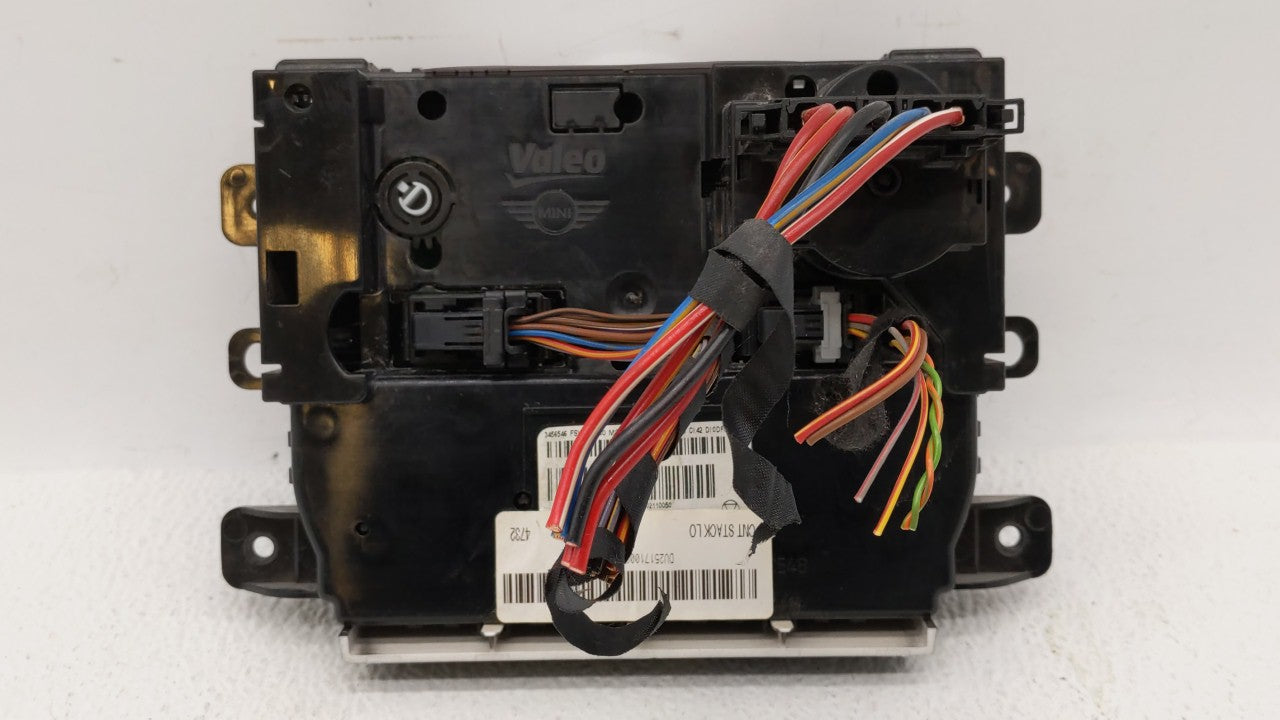 2011-2014 Mini Cooper Climate Control Module Temperature AC/Heater Replacement P/N:3457354 Fits Fits 2011 2012 2013 2014 OEM Used Auto Parts - Oemusedautoparts1.com
