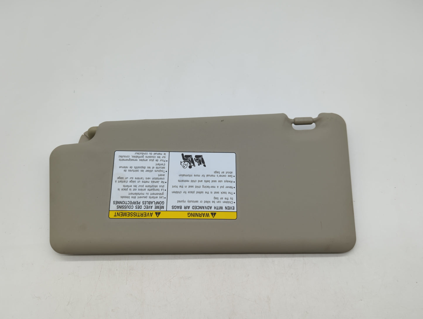 2008-2015 Nissan Rogue Sun Visor Shade Replacement Passenger Right Mirror Fits Fits 2008 2009 2010 2011 2012 2013 2014 2015 OEM Used Auto Parts - Oemusedautoparts1.com