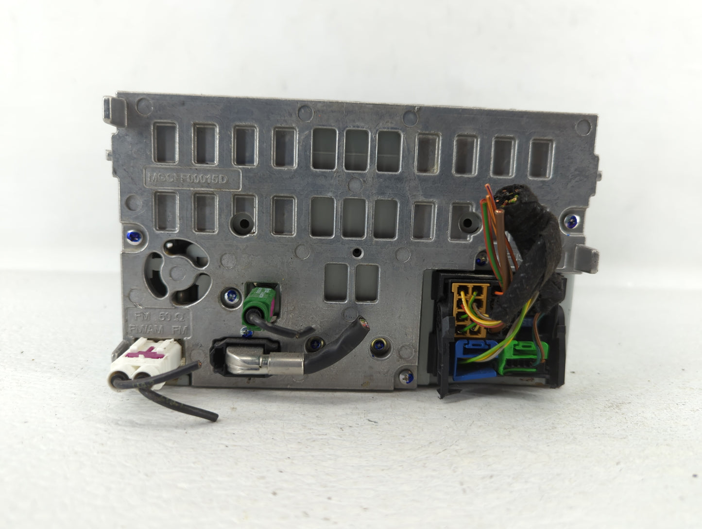 2010-2012 Audi A4 Radio AM FM Cd Player Receiver Replacement P/N:8T1 035 186 R Fits Fits 2010 2011 2012 2013 2014 2015 2016 2017 OEM Used Auto Parts - Oemusedautoparts1.com