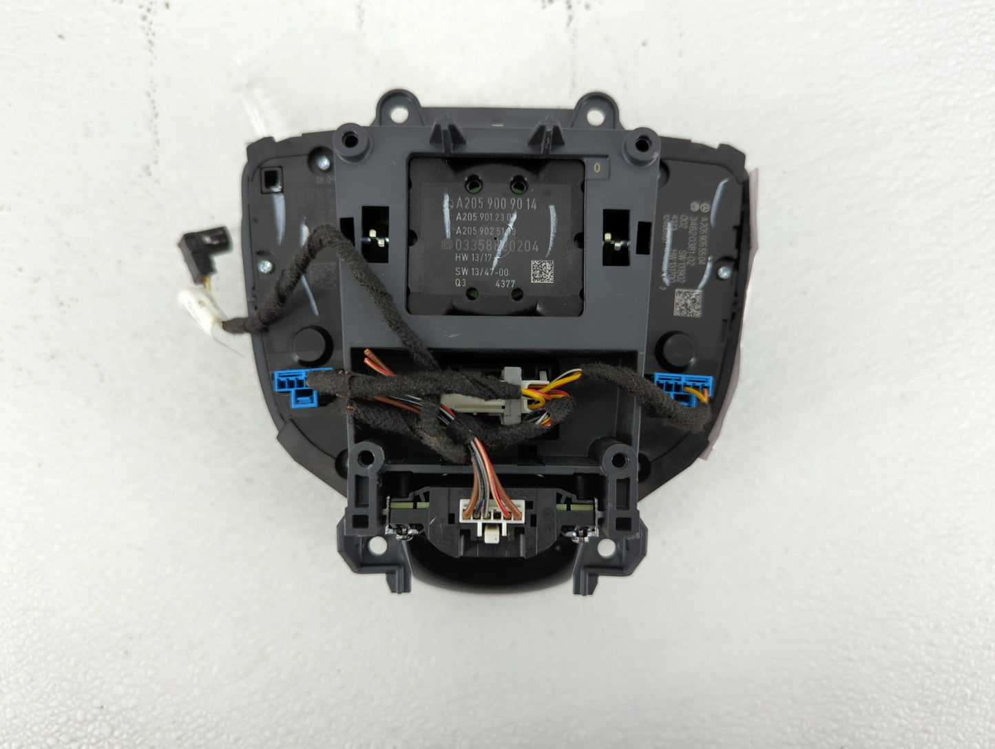 2018 Mercedes-benz C300 Center Console Switch Control - Oemusedautoparts1.com