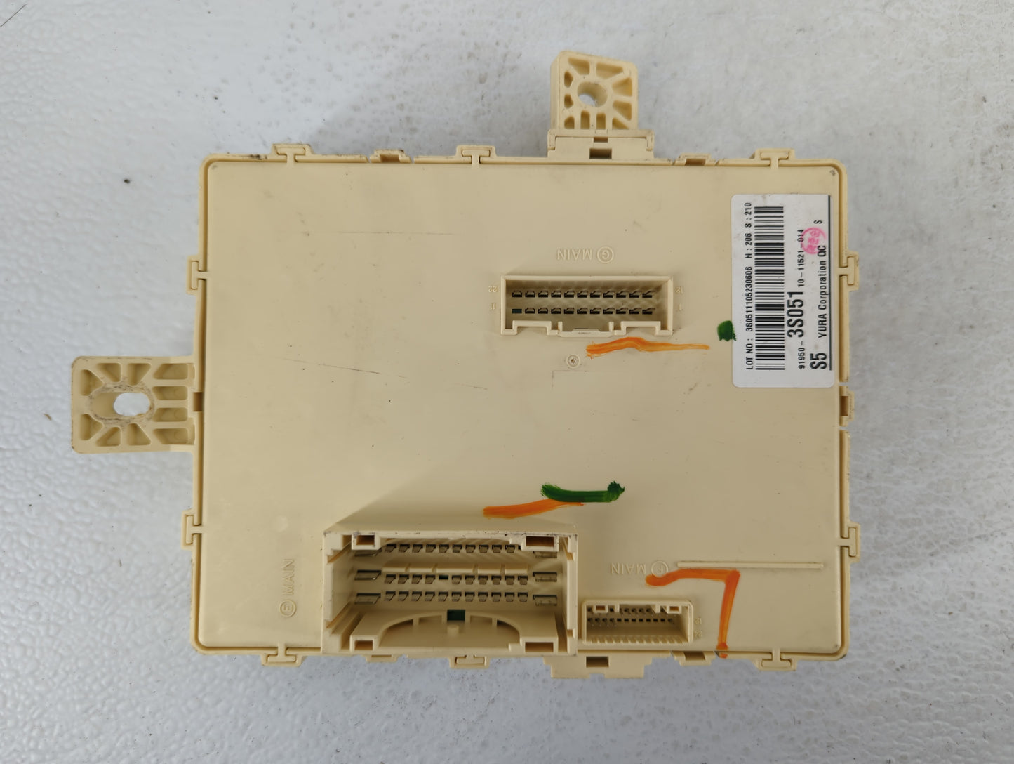 2012 Hyundai Sonata Fusebox Fuse Box Panel Relay Module P/N:10-12121-001 91950-3S061 Fits OEM Used Auto Parts - Oemusedautoparts1.com