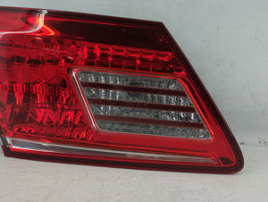 2010-2012 Lexus Es350 Tail Light Assembly Driver Left OEM P/N:USA0921 Fits 2010 2011 2012 OEM Used Auto Parts