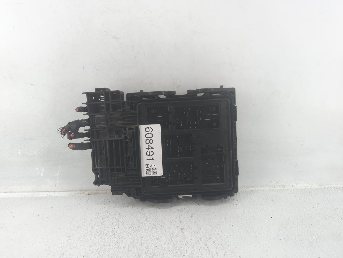 2016 Cadillac Cts Fusebox Fuse Box Panel Relay Module P/N:23390149 Fits OEM Used Auto Parts - Oemusedautoparts1.com