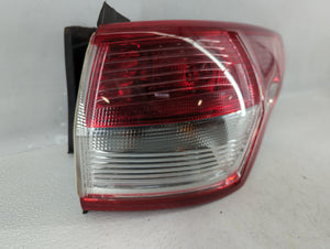 2013-2016 Ford Escape Tail Light Assembly Passenger Right OEM P/N:VPCJ5X-13440-A CJ54-13404-A Fits 2013 2014 2015 2016 OEM Used Auto Parts