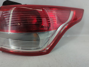 2013-2016 Ford Escape Tail Light Assembly Passenger Right OEM P/N:VPCJ5X-13440-A CJ54-13404-A Fits 2013 2014 2015 2016 OEM Used Auto Parts