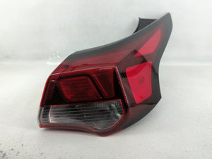 2019-2020 Hyundai Veloster Tail Light Assembly Passenger Right OEM P/N:92402J3010 Fits 2019 2020 OEM Used Auto Parts