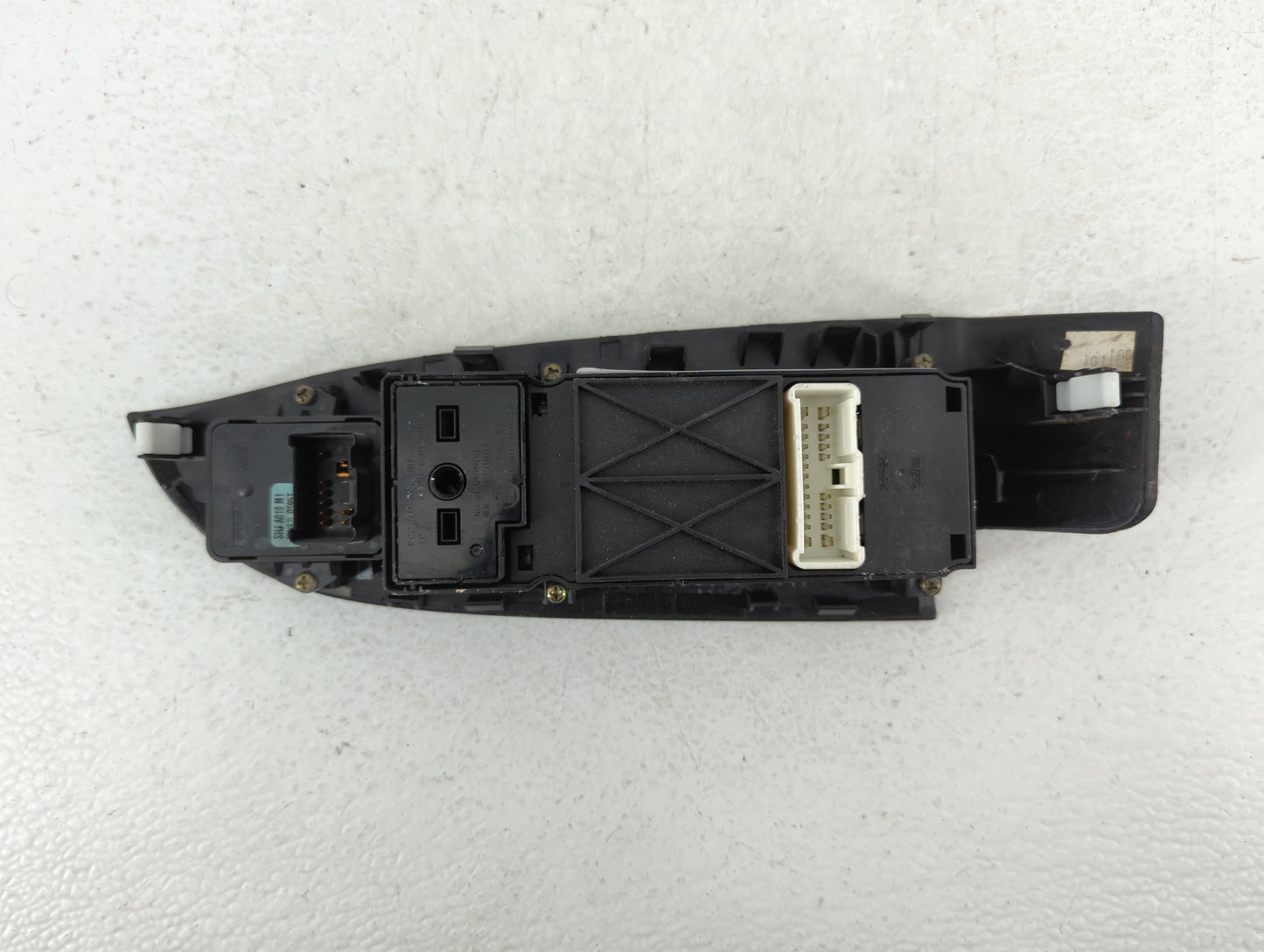 2017 Ford Escape Master Power Window Switch Replacement Driver Side Left P/N:850G-G80D380HB G8D-380H-B, 91LP0091 Fits OEM Used Auto Parts - Oemusedautoparts1.com