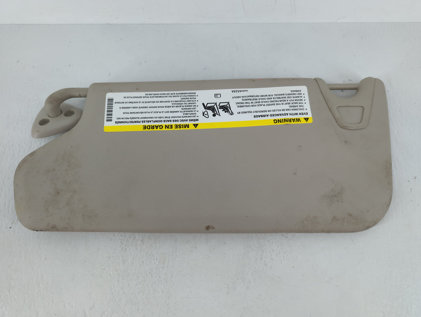 2013 Dodge Journey Sun Visor Shade Replacement Passenger Right Mirror Fits OEM Used Auto Parts - Oemusedautoparts1.com