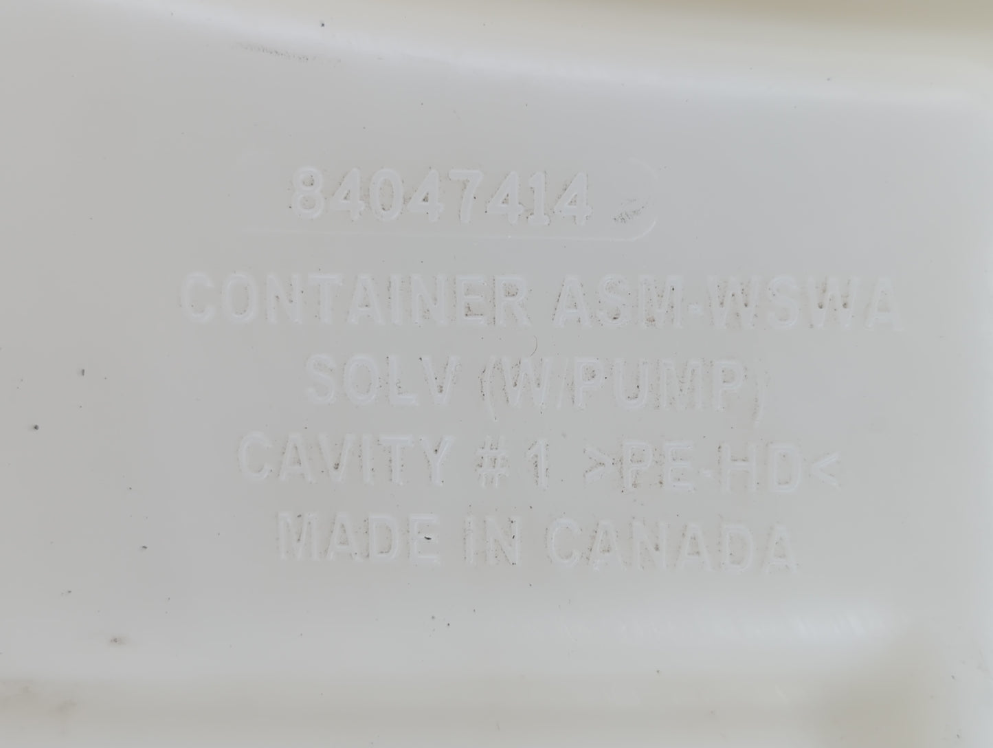 2017-2017 Gmc Terrain Windshield Washer Fluid Reservoir Bottle Oem - Oemusedautoparts1.com
