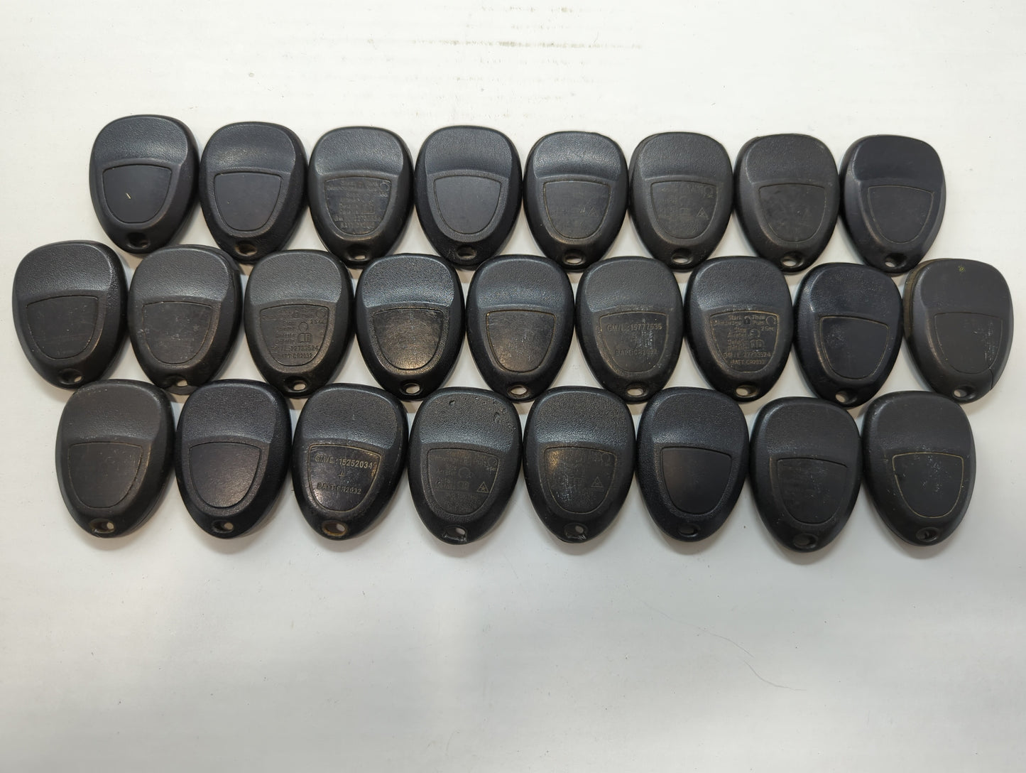 Lot of 25 Chevrolet Keyless Entry Remote Fob OUC60270 | OUC60221 - Oemusedautoparts1.com