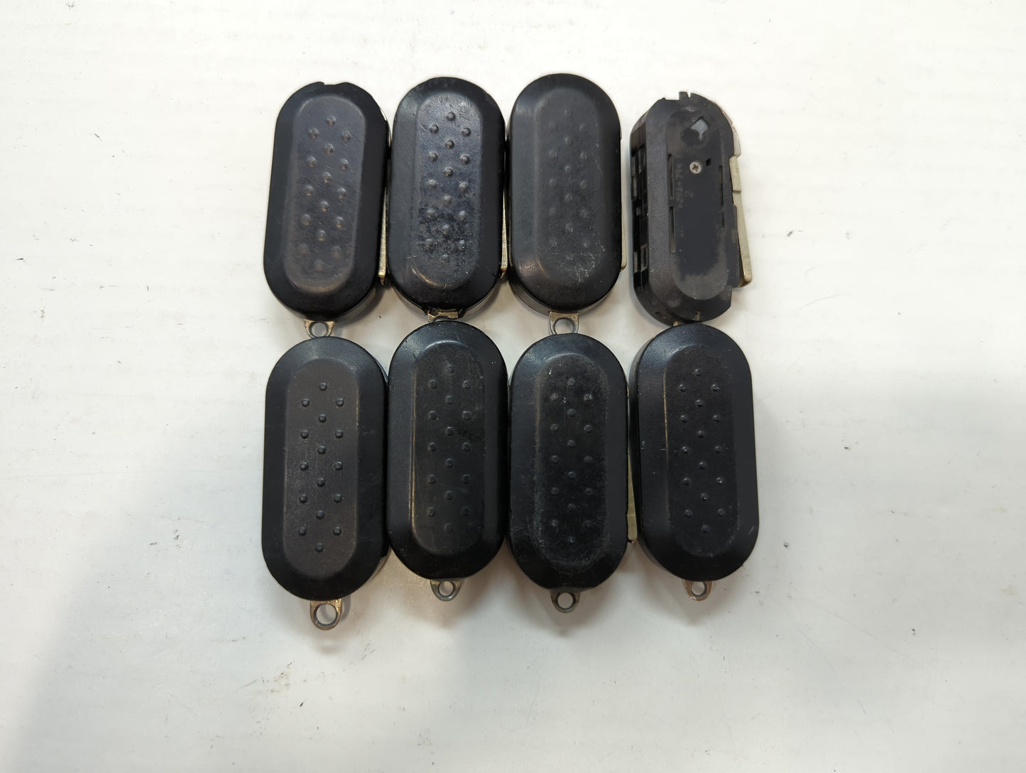 Lot of 8 Fiat Keyless Entry Remote Fob LTQFI2AM433TX | RX2TRF198 - Oemusedautoparts1.com