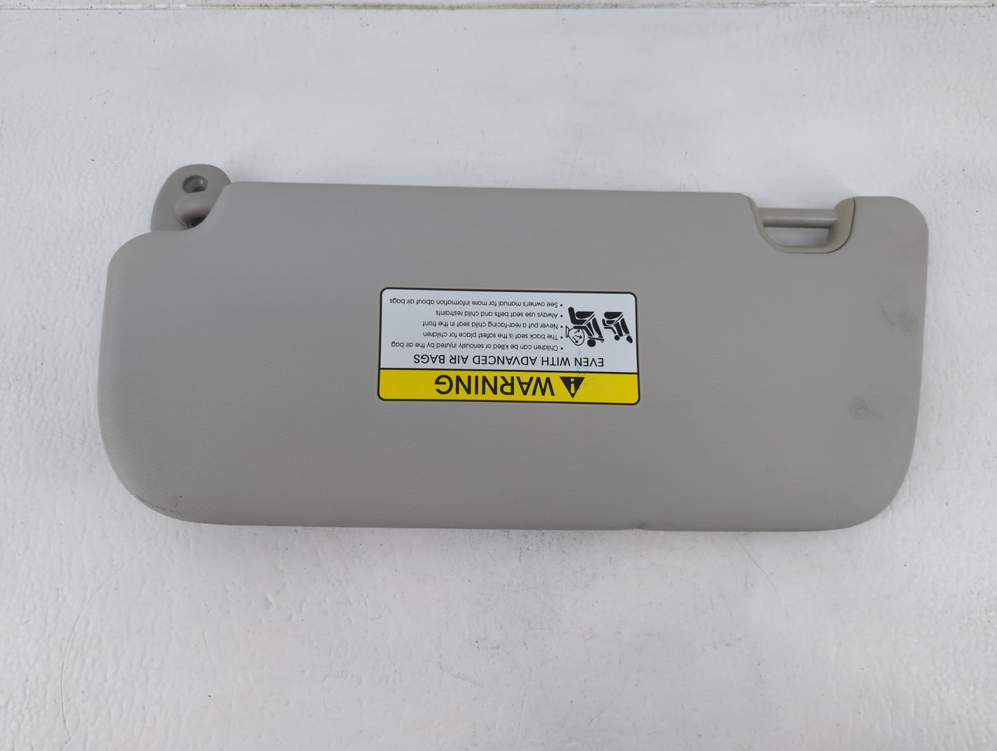 2014-2019 Kia Soul Sun Visor Shade Replacement Passenger Right Mirror Fits Fits 2014 2015 2016 2017 2018 2019 OEM Used Auto Parts - Oemusedautoparts1.com