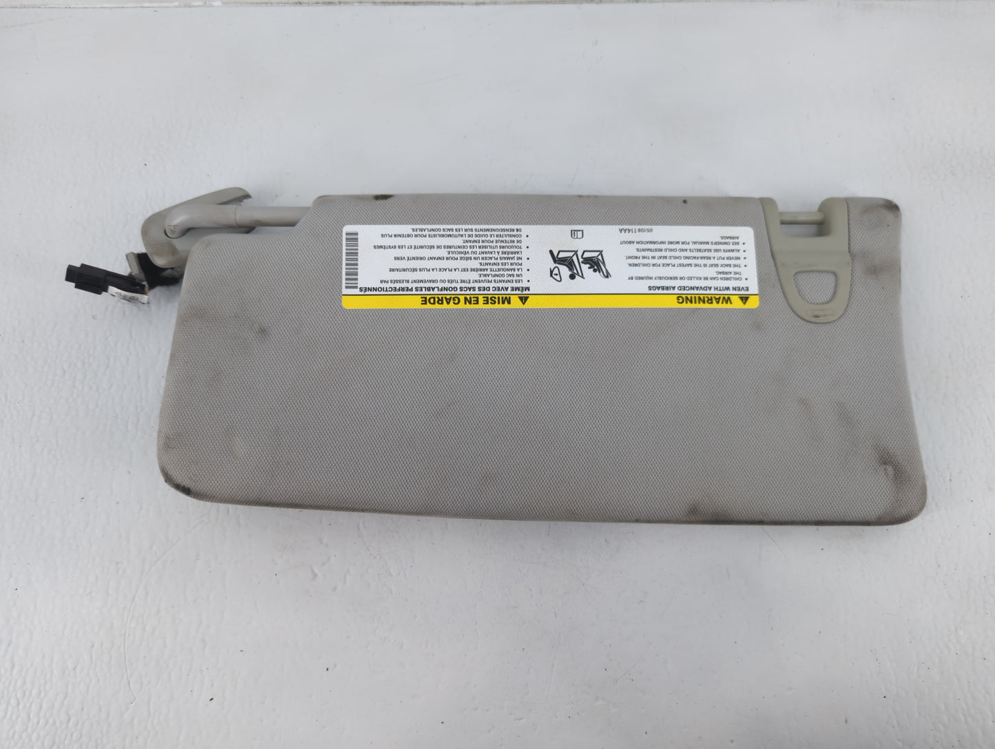 2019 Jeep Compass Sun Visor Shade Replacement Passenger Right Mirror Fits OEM Used Auto Parts - Oemusedautoparts1.com