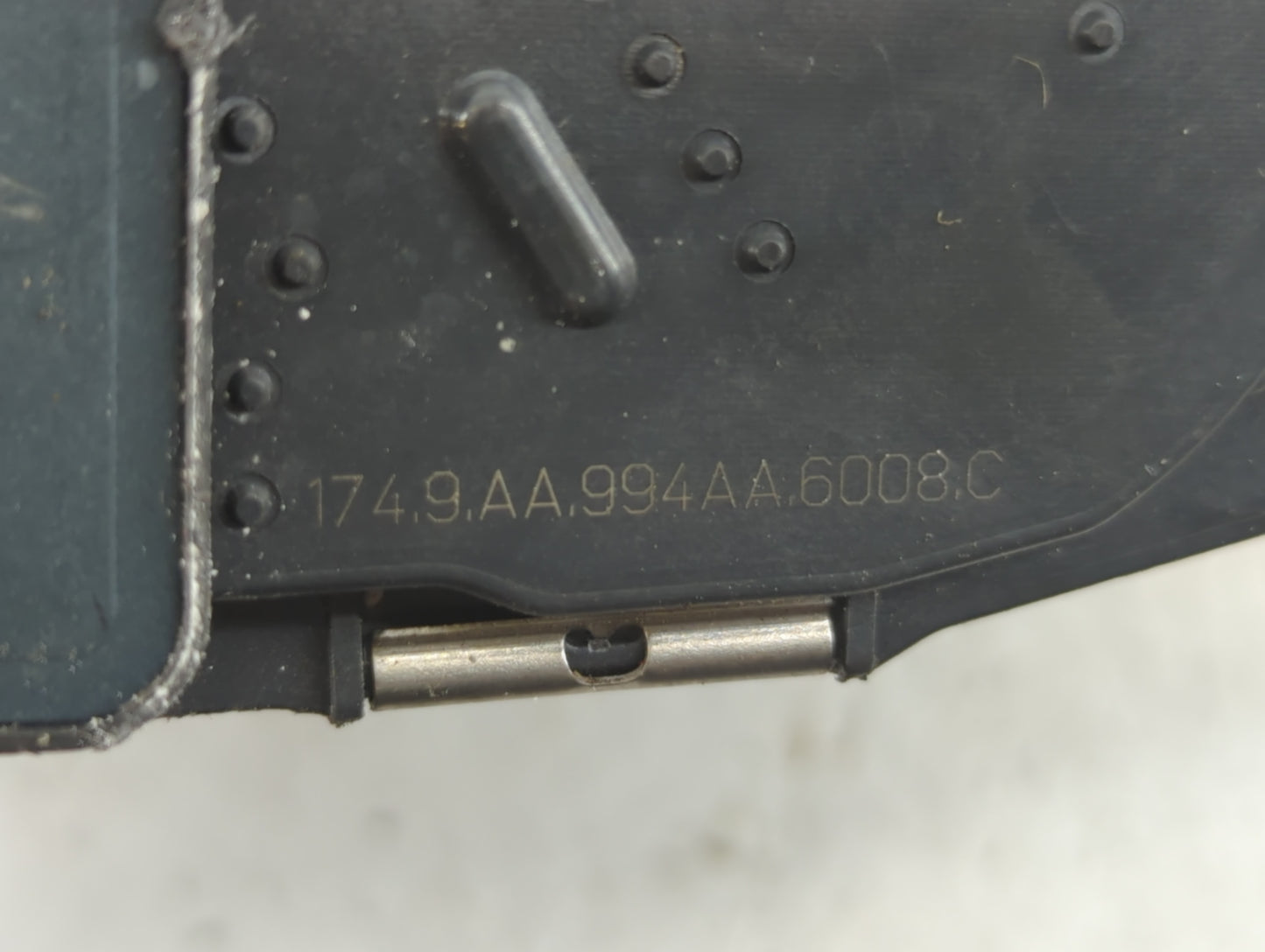 2010 Buick Lacrosse Throttle Body P/N:1749AA994AA6008C Fits Fits 2007 2008 2009 2011 2012 OEM Used Auto Parts - Oemusedautoparts1.com