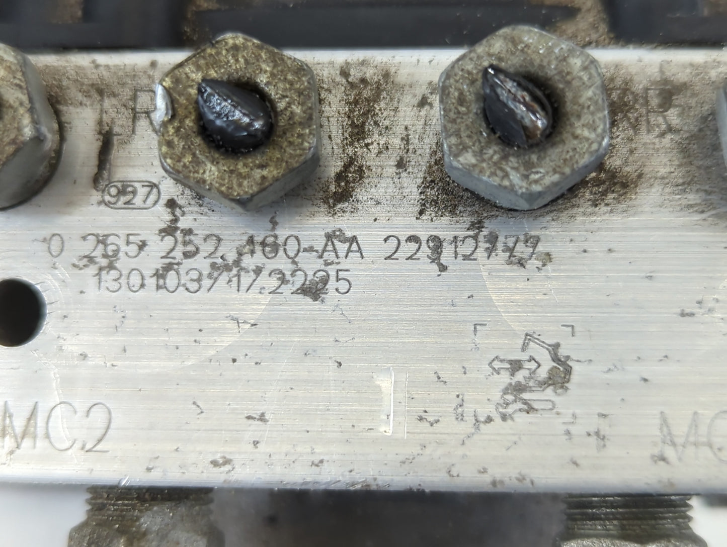 2012-2017 Gmc Acadia ABS Pump Control Module Replacement P/N:0 265 252 460 AA 22912777 Fits Fits 2012 2013 2014 2015 2016 2017 OEM Used Auto Parts - Oemusedautoparts1.com