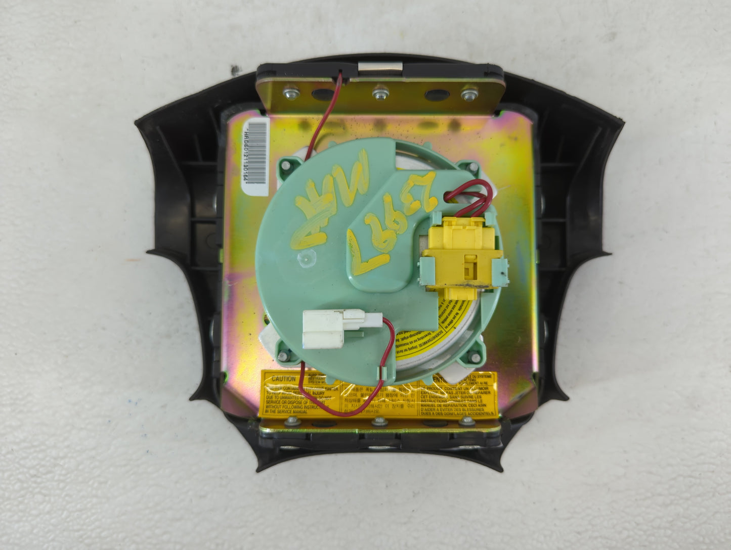 2001 Volvo Xc40 Air Bag Passenger Right Knee OEM P/N:HRDS0121130164 Fits OEM Used Auto Parts - Oemusedautoparts1.com