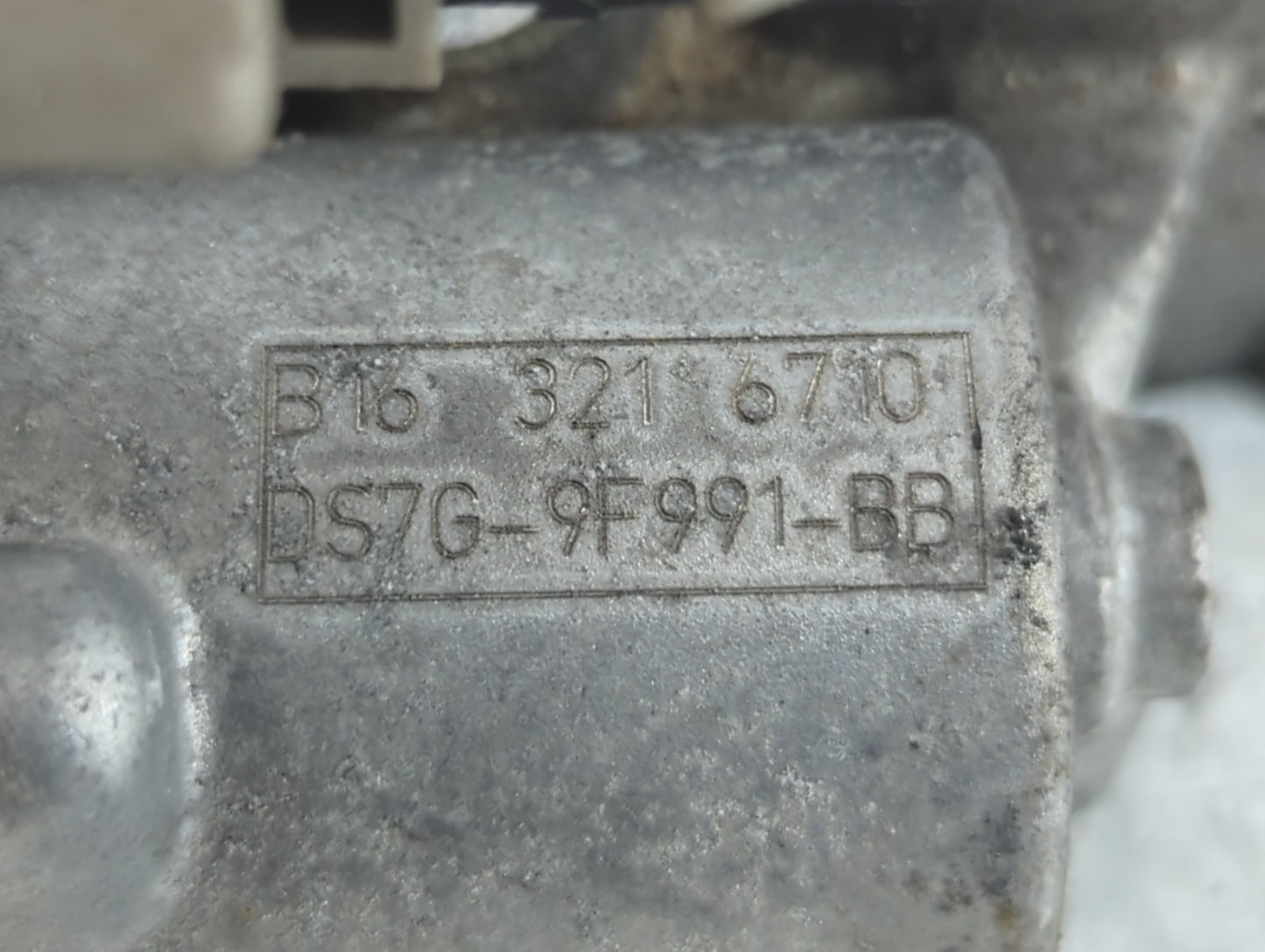 2014-2020 Ford Fusion Throttle Body P/N:B16 321 6710 DS7G-9F991-BB Fits Fits 2014 2015 2016 2017 2018 2019 2020 OEM Used Auto Parts - Oemusedautoparts1.com