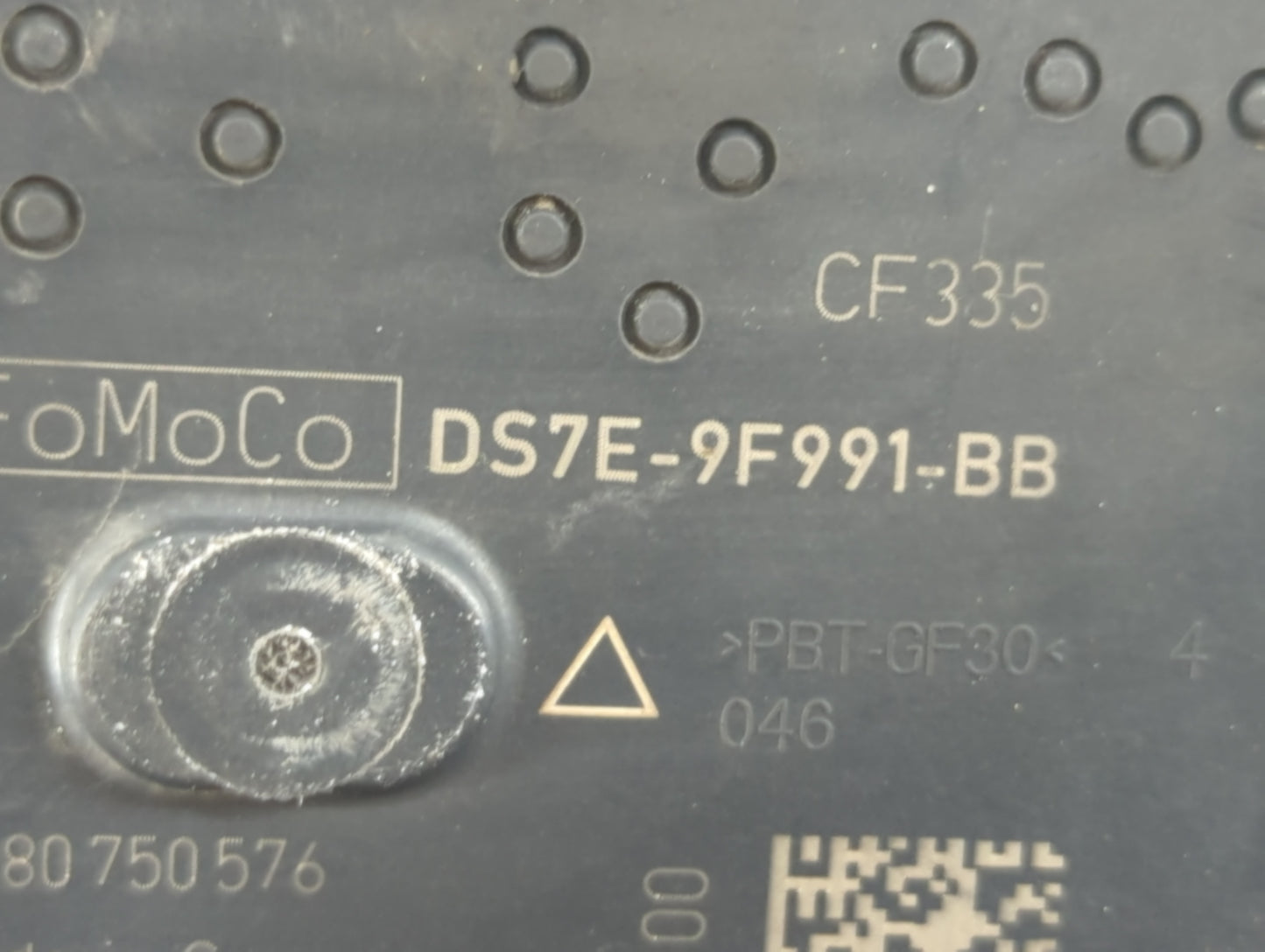 2013-2016 Ford Escape Throttle Body P/N:DS7E-9F991-BB Fits Fits 2012 2013 2014 2015 2016 2017 OEM Used Auto Parts - Oemusedautoparts1.com