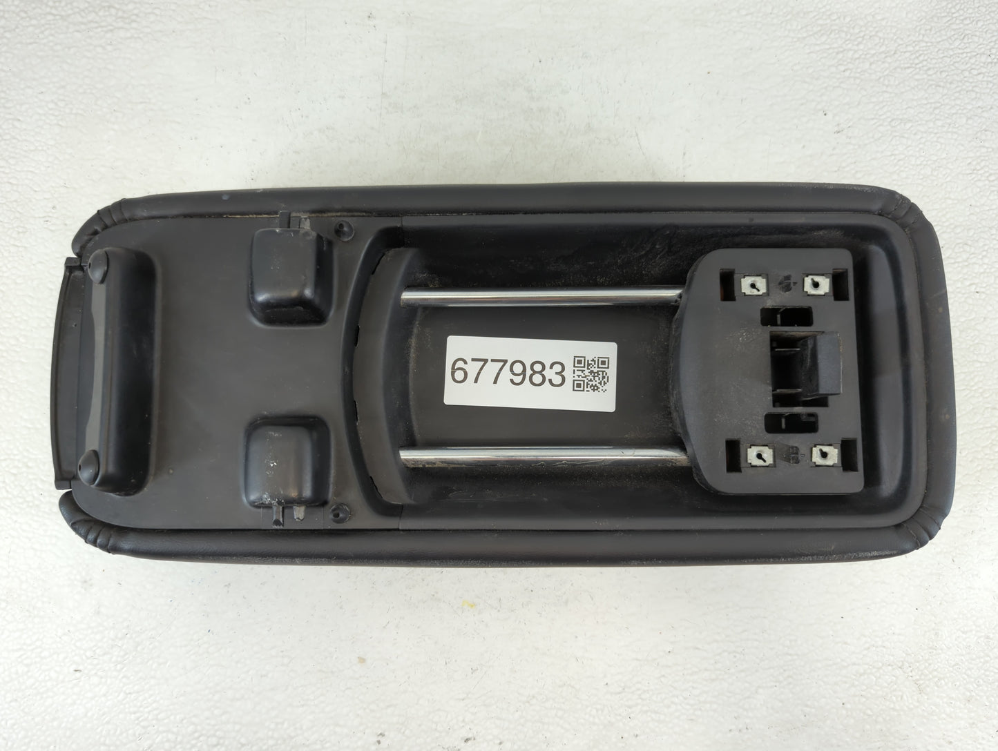 2012-2020 Dodge Journey Center Console Armrest Cover Lid Fits Fits 2012 2013 2014 2015 2016 2017 2018 2019 2020 OEM Used Auto Parts - Oemusedautoparts1.com