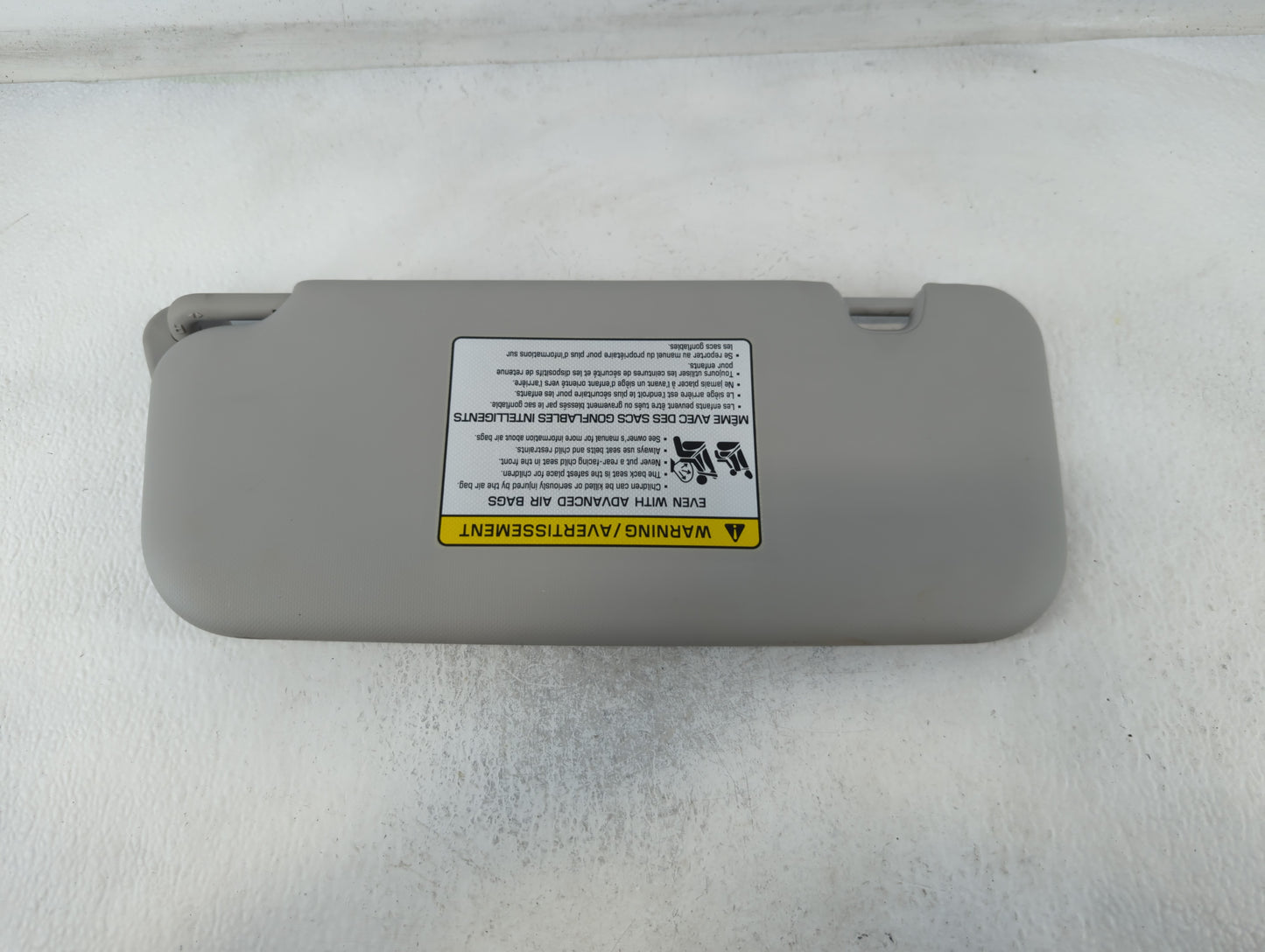2018-2020 Kia Rio Sun Visor Shade Replacement Passenger Right Mirror Fits Fits 2018 2019 2020 2021 2022 OEM Used Auto Parts - Oemusedautoparts1.com
