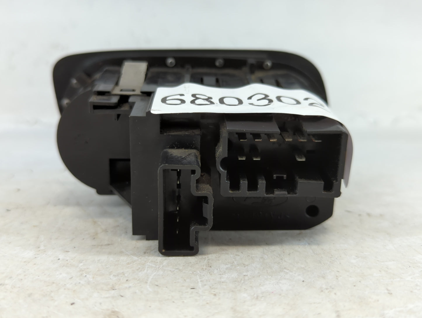 2001 Ford F-150 Master Power Window Switch Replacement Driver Side Left P/N:010331B Fits OEM Used Auto Parts - Oemusedautoparts1.com