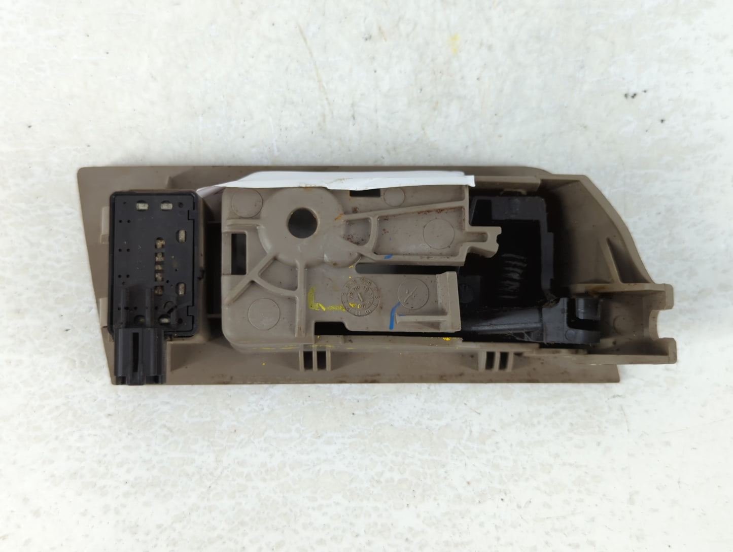 2008-2011 Ford Focus Driver Front Left Door Handle Exterior Assembly Tan - Oemusedautoparts1.com