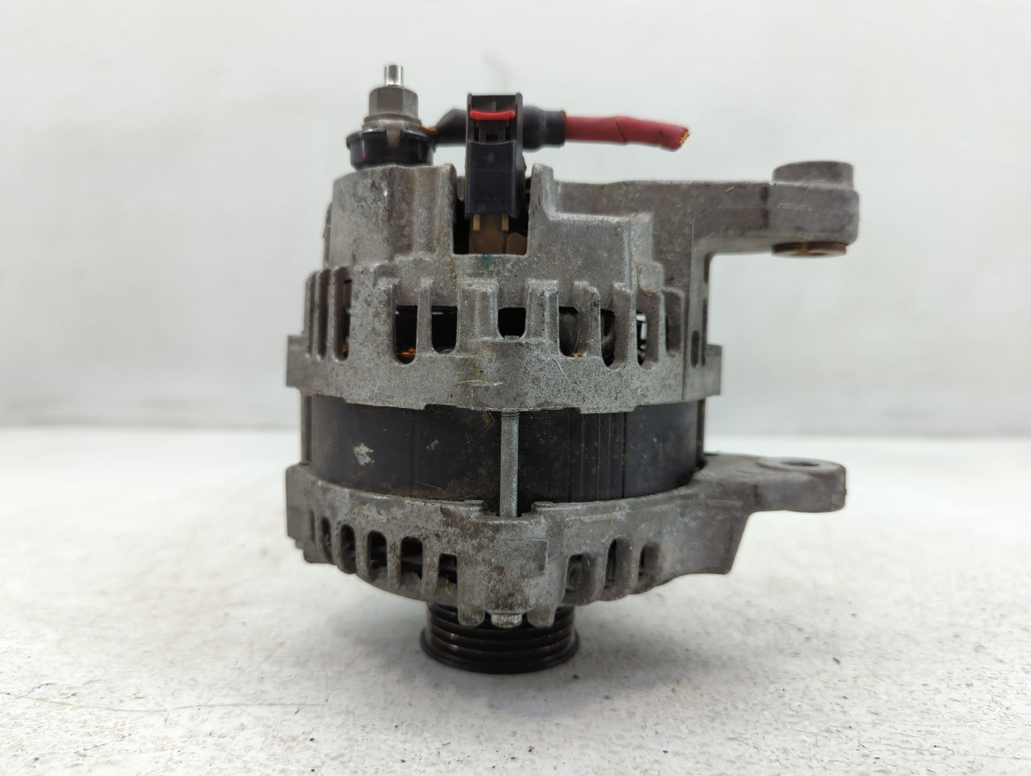 2018 Dodge Ram 1500 Alternator Replacement Generator Charging Assembly Engine OEM P/N:A002TX5691ZC 56029764AA Fits OEM Used Auto Parts - Oemusedautoparts1.com