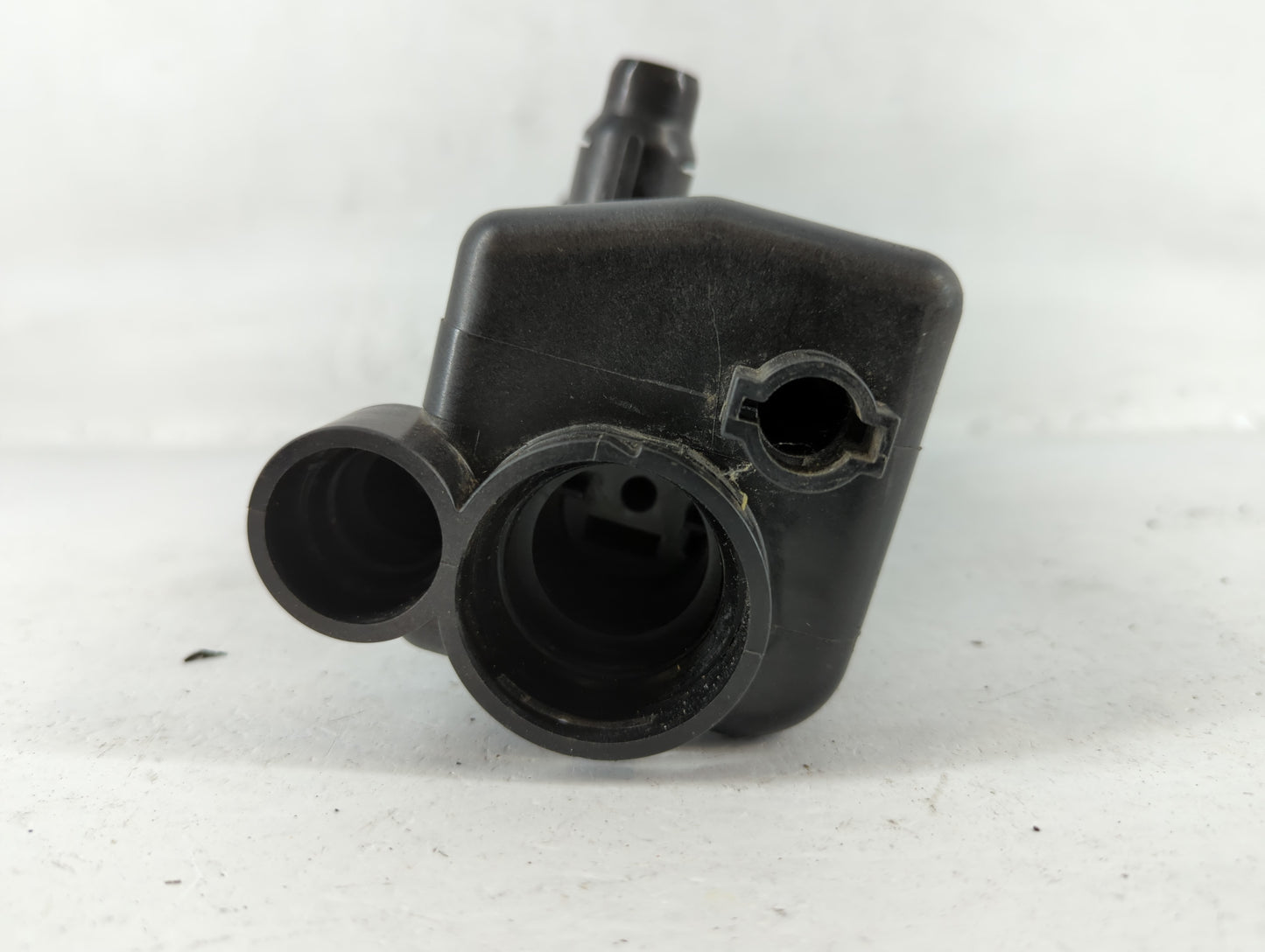 2004 Bmw X3 Fuel Vapor Charcoal Canister - Oemusedautoparts1.com