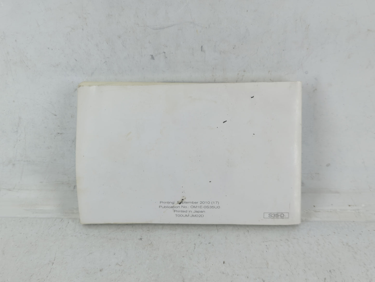 2011 Nissan Rogue Owners Manual Book Guide P/N:OM1E-0S35U0 OEM Used Auto Parts - Oemusedautoparts1.com