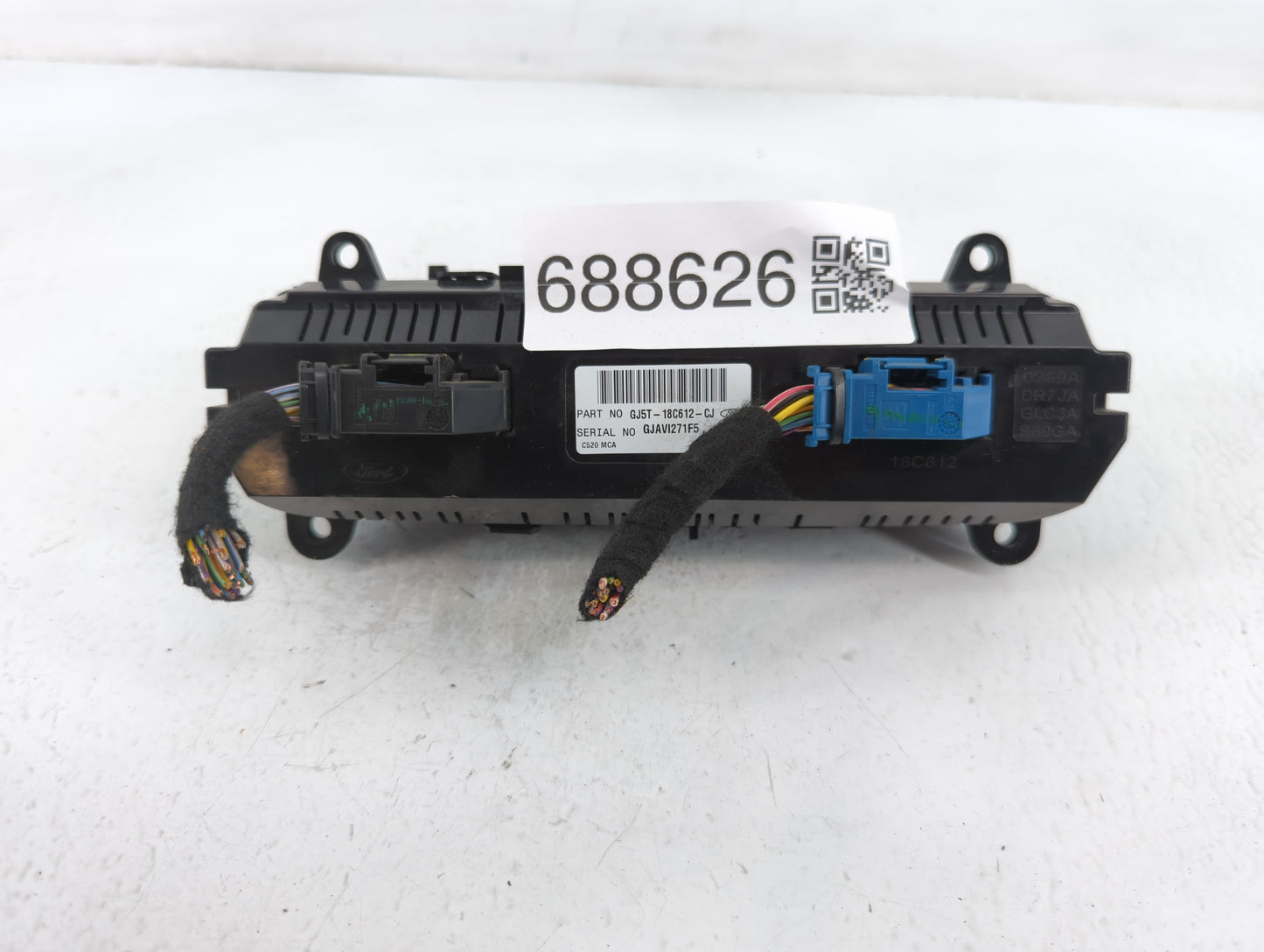 2018-2019 Ford Escape Climate Control Module Temperature AC/Heater Replacement P/N:GJ5T-18C612-CJ Fits Fits 2018 2019 OEM Used Auto Parts - Oemusedautoparts1.com