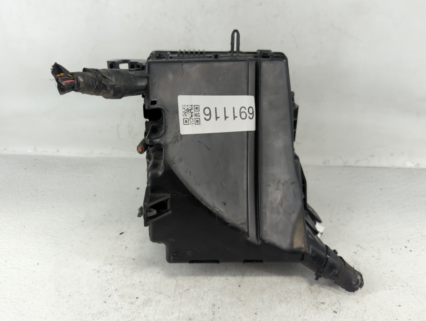 2014-2015 Kia Optima Fusebox Fuse Box Panel Relay Module P/N:91955-2T730QQK Fits Fits 2014 2015 OEM Used Auto Parts - Oemusedautoparts1.com