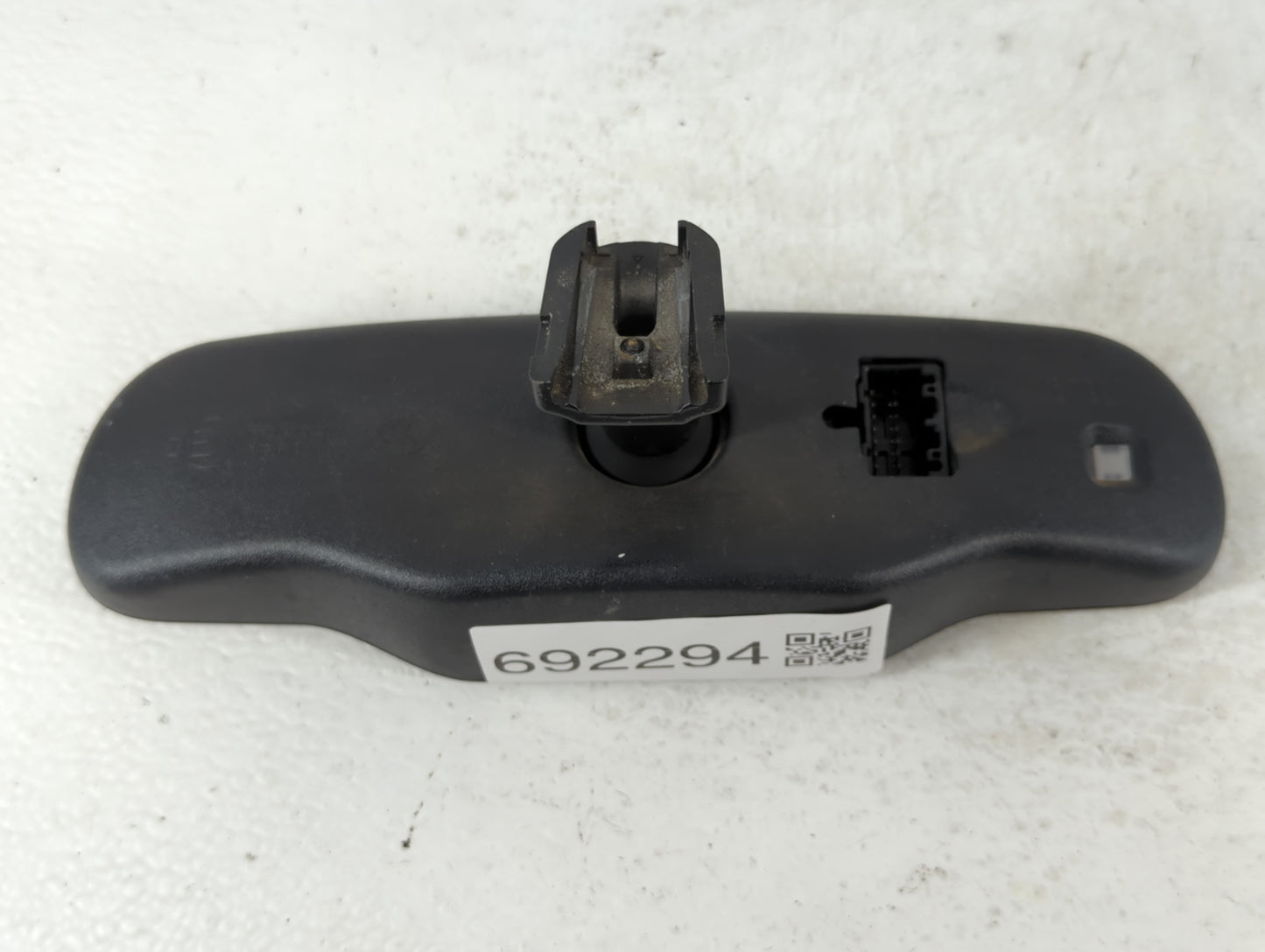 2009-2017 Buick Enclave Interior Rear View Mirror Replacement OEM P/N:15816792 Fits OEM Used Auto Parts - Oemusedautoparts1.com