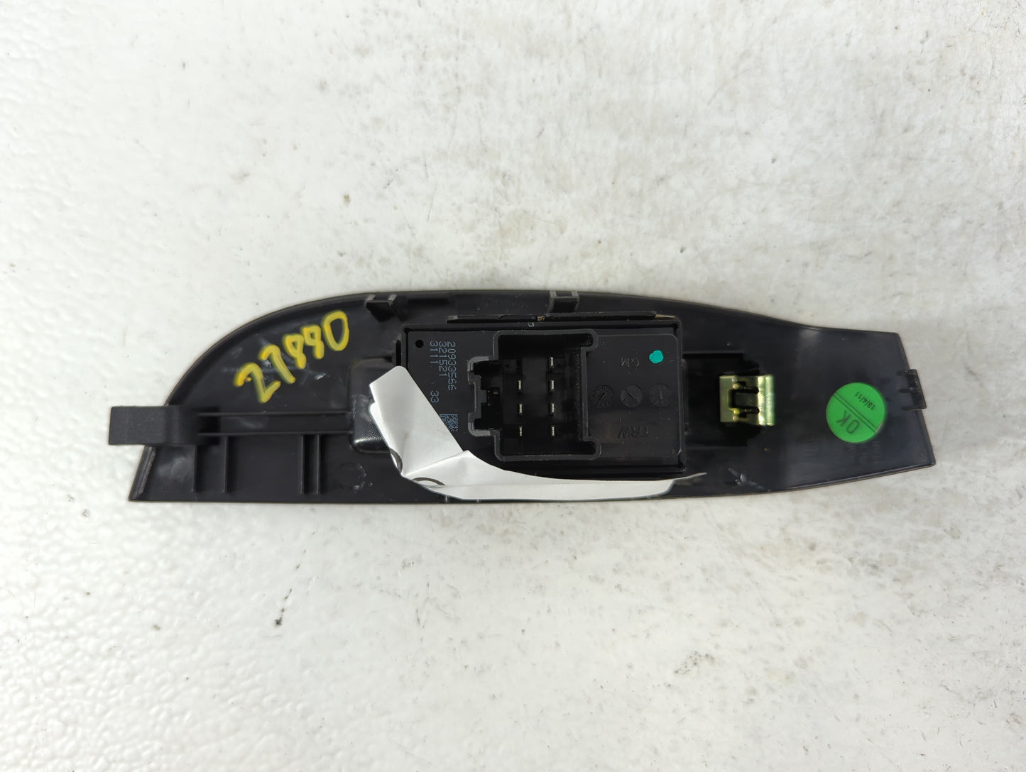 2013-2013 Chevrolet Malibu Passenger Right Power Window Switch - Oemusedautoparts1.com