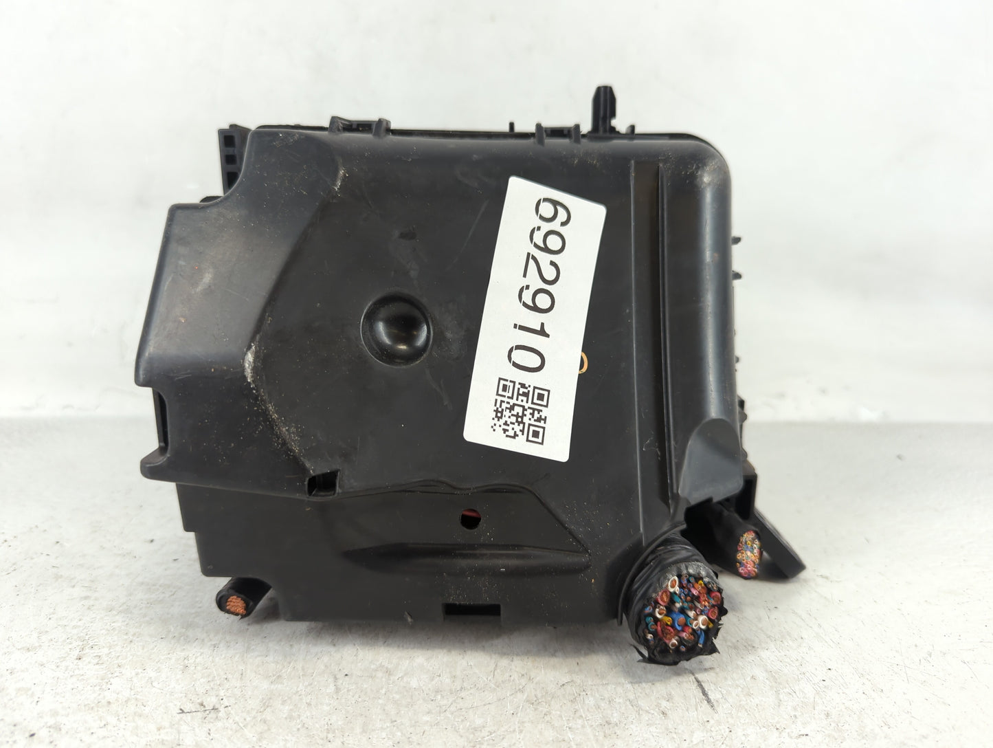 2017-2018 Kia Forte Fusebox Fuse Box Panel Relay Module P/N:4217C01044 91218 B0400 Fits Fits 2017 2018 OEM Used Auto Parts - Oemusedautoparts1.com