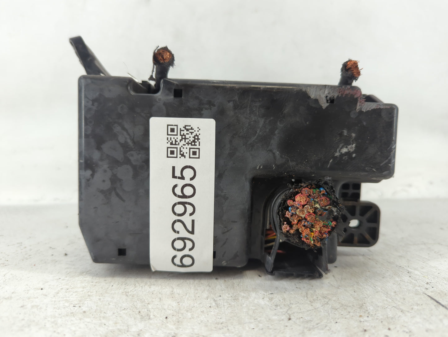 2012-2013 Kia Soul Fusebox Fuse Box Panel Relay Module P/N:914072K140 Fits Fits 2012 2013 OEM Used Auto Parts - Oemusedautoparts1.com
