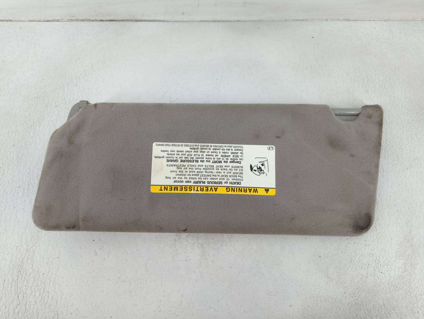 2002-2004 Toyota Camry Sun Visor Shade Replacement Passenger Right Mirror Fits Fits 2002 2003 2004 OEM Used Auto Parts - Oemusedautoparts1.com