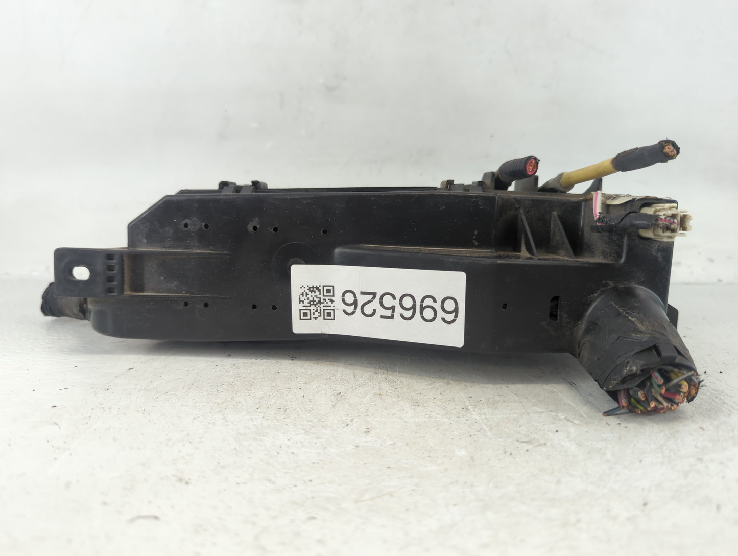 2005-2007 Mercury Mariner Fusebox Fuse Box Panel Relay Module Fits Fits 2005 2006 2007 OEM Used Auto Parts - Oemusedautoparts1.com