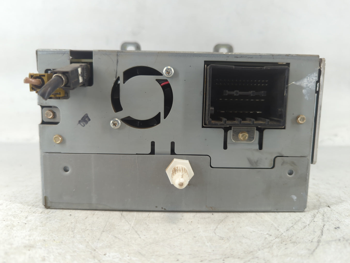 2008-2010 Cadillac Cts Radio AM FM Cd Player Receiver Replacement P/N:25849793 Fits Fits 2008 2009 2010 OEM Used Auto Parts - Oemusedautoparts1.com