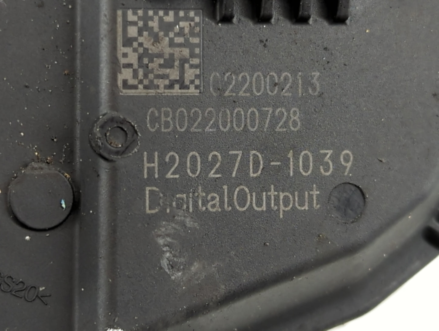 2020-2021 Ford Transit-350 Throttle Body P/N:02200213 CB022000728, H2027D-1039 Fits Fits 2017 2018 2019 2020 2021 2022 OEM Used Auto Parts - Oemusedautoparts1.com