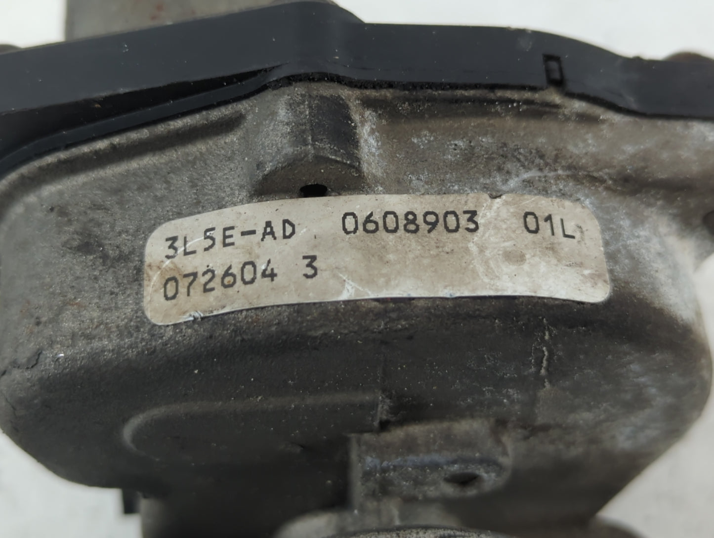 2005-2014 Ford E-150 Throttle Body P/N:072604 3 0608903 Fits Fits 2004 2005 2006 2007 2008 2009 2010 2011 2012 2013 2014 2015 2016 OEM Used Auto Parts - Oemusedautoparts1.com