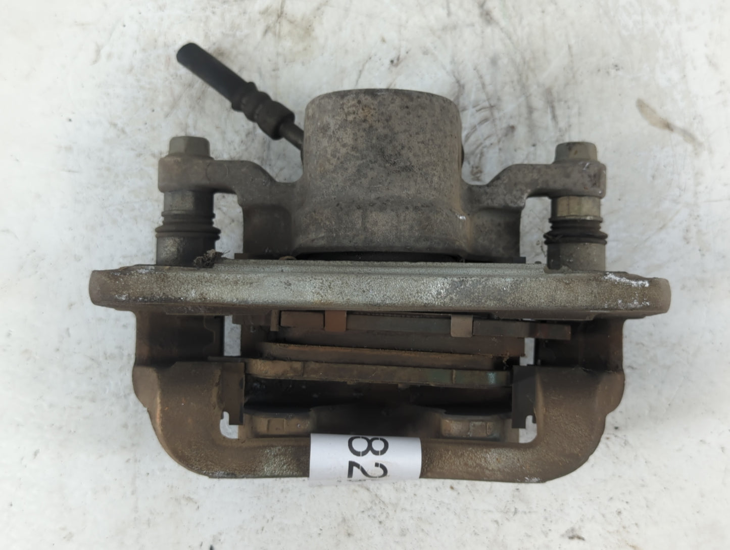 2013-2016 Hyundai Santa Fe Front Driver Left Brake Caliper - Oemusedautoparts1.com