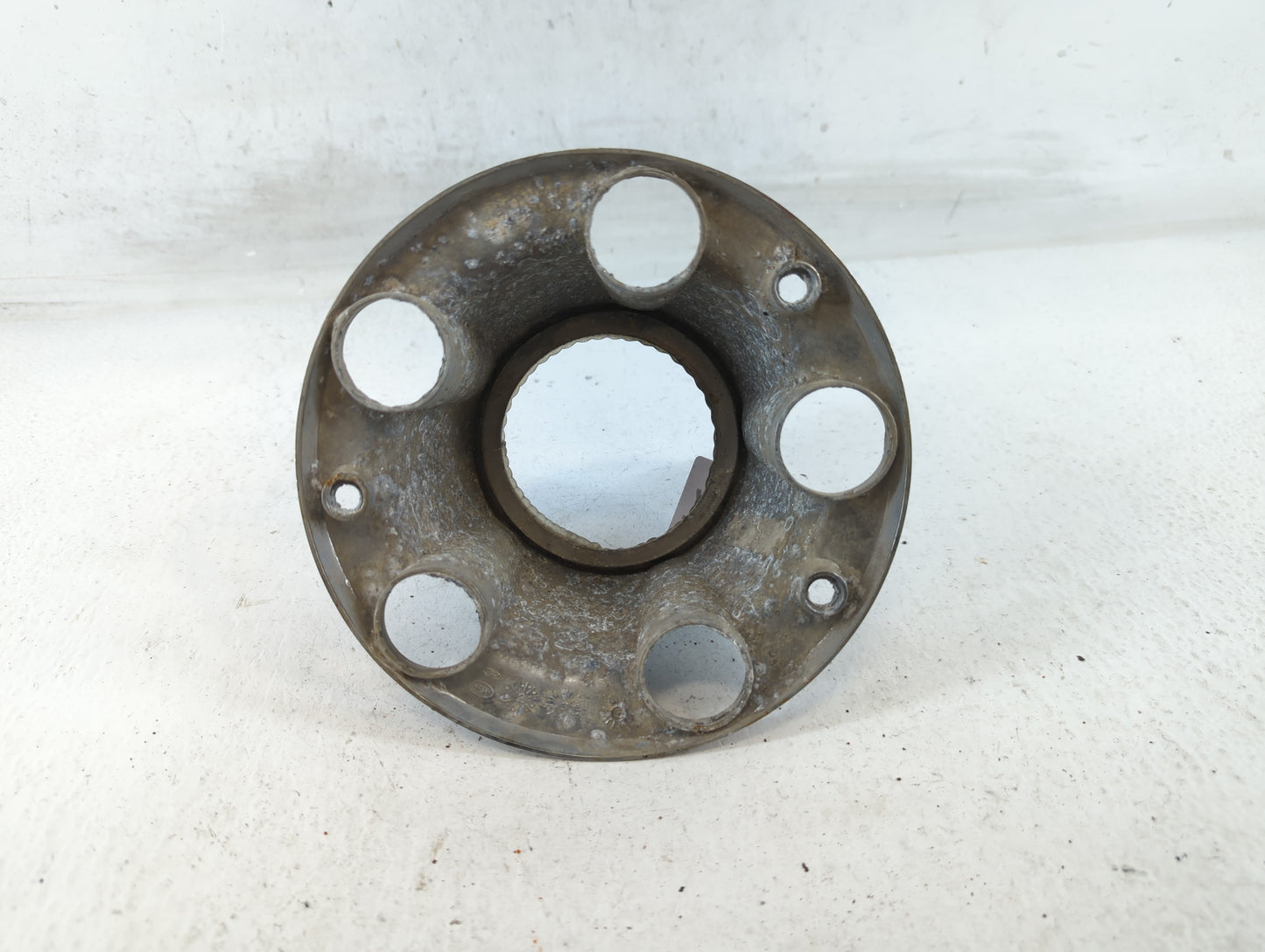 1995 Ford Bronco Rim Wheel Center Cap - Oemusedautoparts1.com